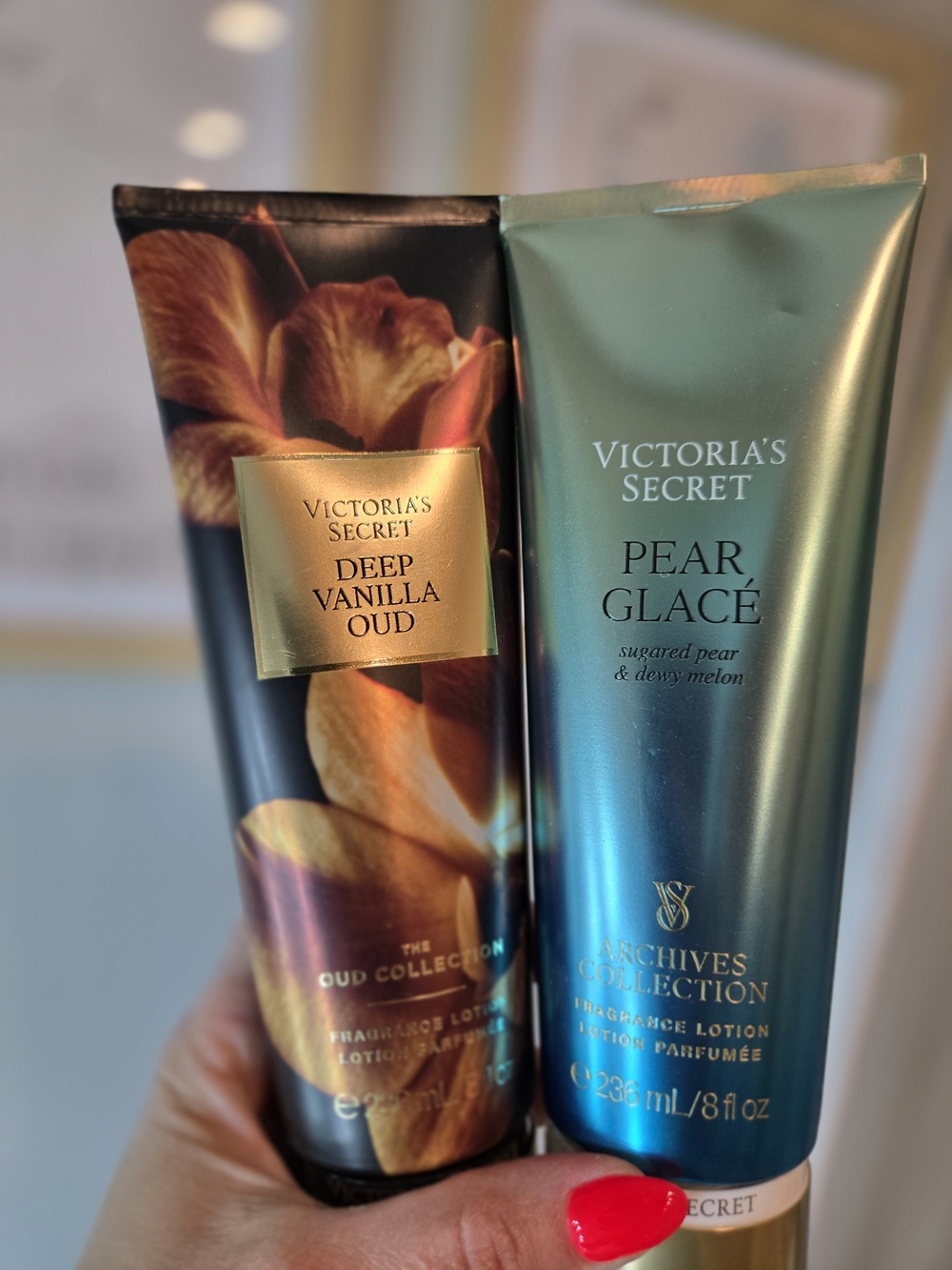 2pc Victoria's Secret Deep Vanilla Oud & Pear Glace Body Lotion - Black/Brown